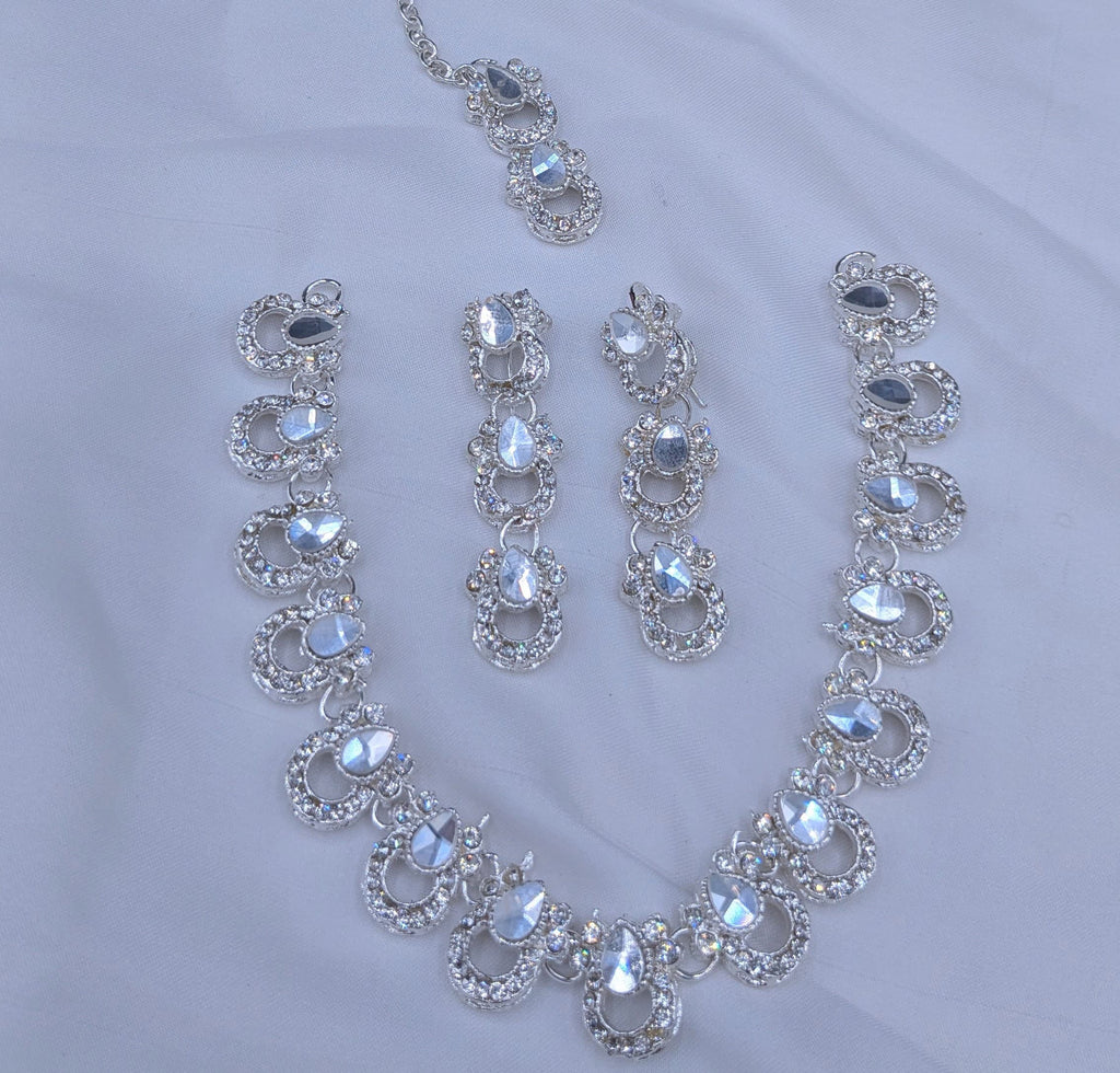 Poalki Work  With Tikka